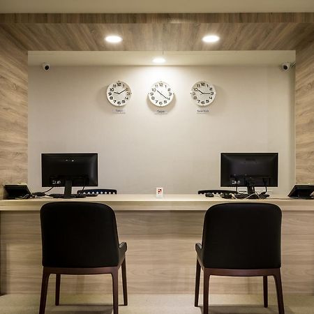 Urhome Hotel Taipei Exterior photo