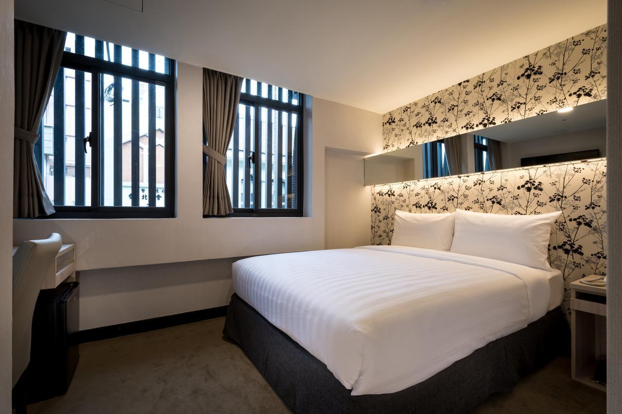 Urhome Hotel Taipei Exterior photo