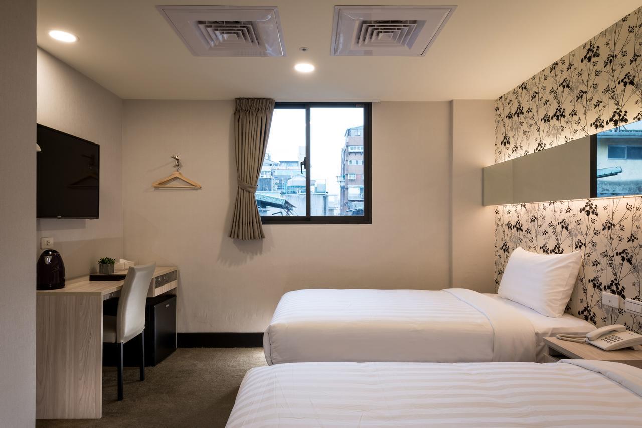 Urhome Hotel Taipei Exterior photo