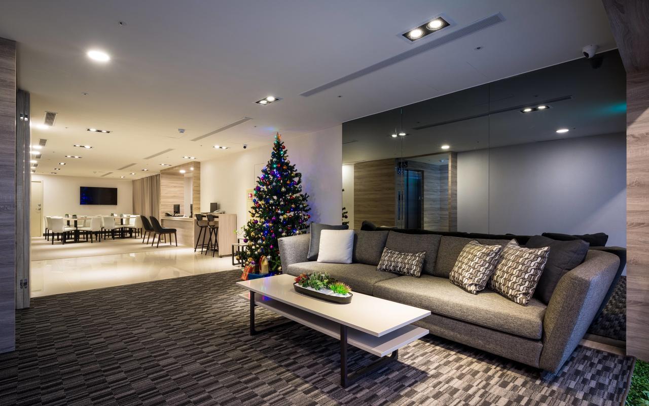 Urhome Hotel Taipei Exterior photo